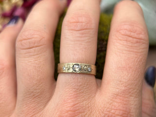 Luna Diamond Ring