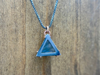 Labradorite Oracle Pendant