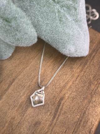Petite Geo Pendant