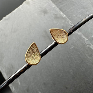 Gold Teardrop Posts