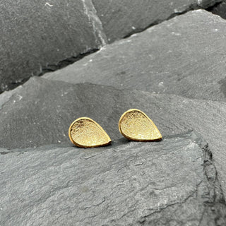 Gold Teardrop Posts