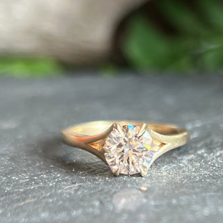 Covet Diamond Solitaire