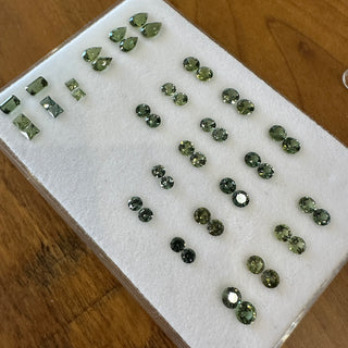 G003: Green Sapphire Pairs