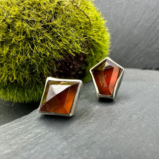 Assymetrical Garnet Studs