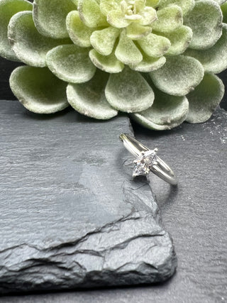 Solitaire Loaner Rings