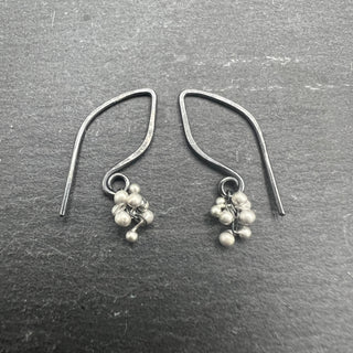 Mini Wisteria Caviar Earrings - OXSS