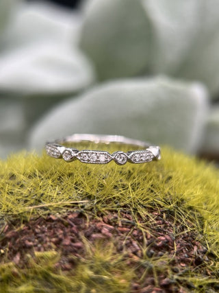 Antique Inspired Anniversary Band