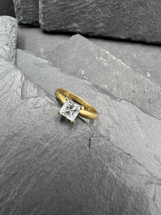 Solitaire Loaner Rings