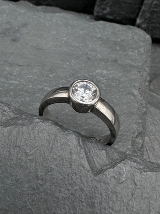 Solitaire Loaner Rings
