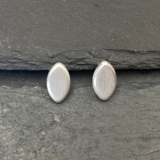 Ellipse Studs