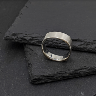 Square Comfort Fit Band