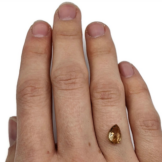 yellow zircon