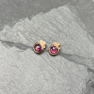Rhodolite Garnet Studs